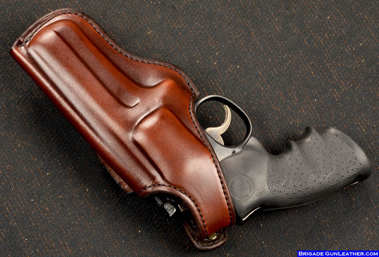Brigade Holsters M4 Classic Revolver Leather Gun Holster On the Belt
